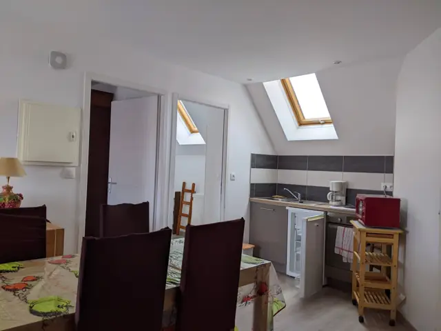 Séjour et coin cuisine