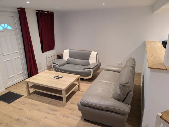 Salon, côté entrée